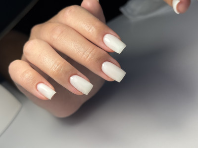 КУРС "МАНИКЮР, ПОКРЫТИЕ И ВСЕ ВИДЫ УКРЕПТЕНИЯ НОГТЕЙ"